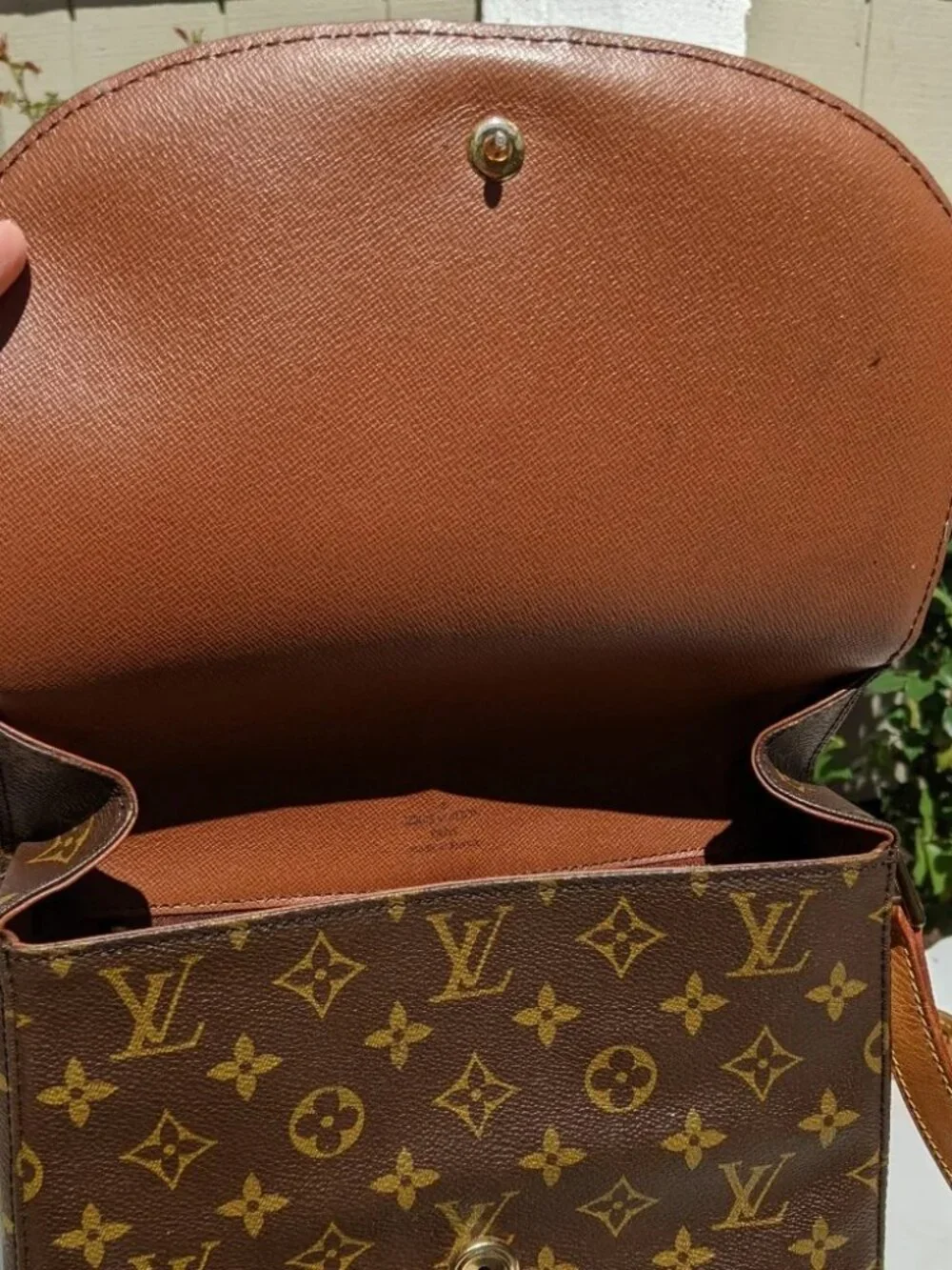 Louis Vuitton Shoulder Bag Saint Cloud GM - Picture 7 of 15